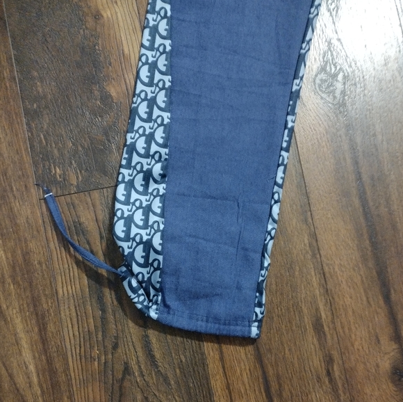 Pants - Picture 2 of 6